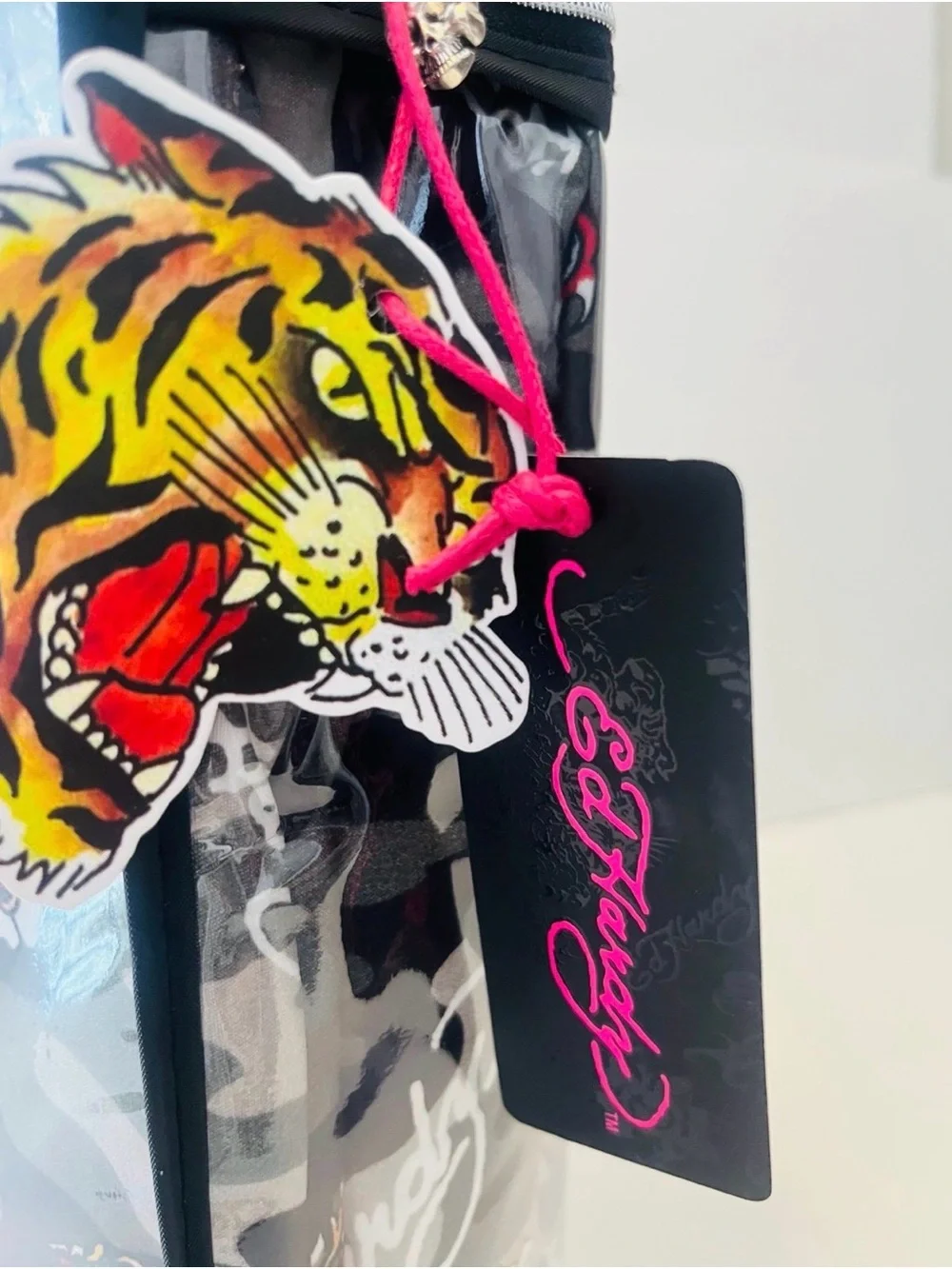 Ed Hardy Black Camo 6 Piece King Size Sheet Set Tigers Dice Hearts Roses